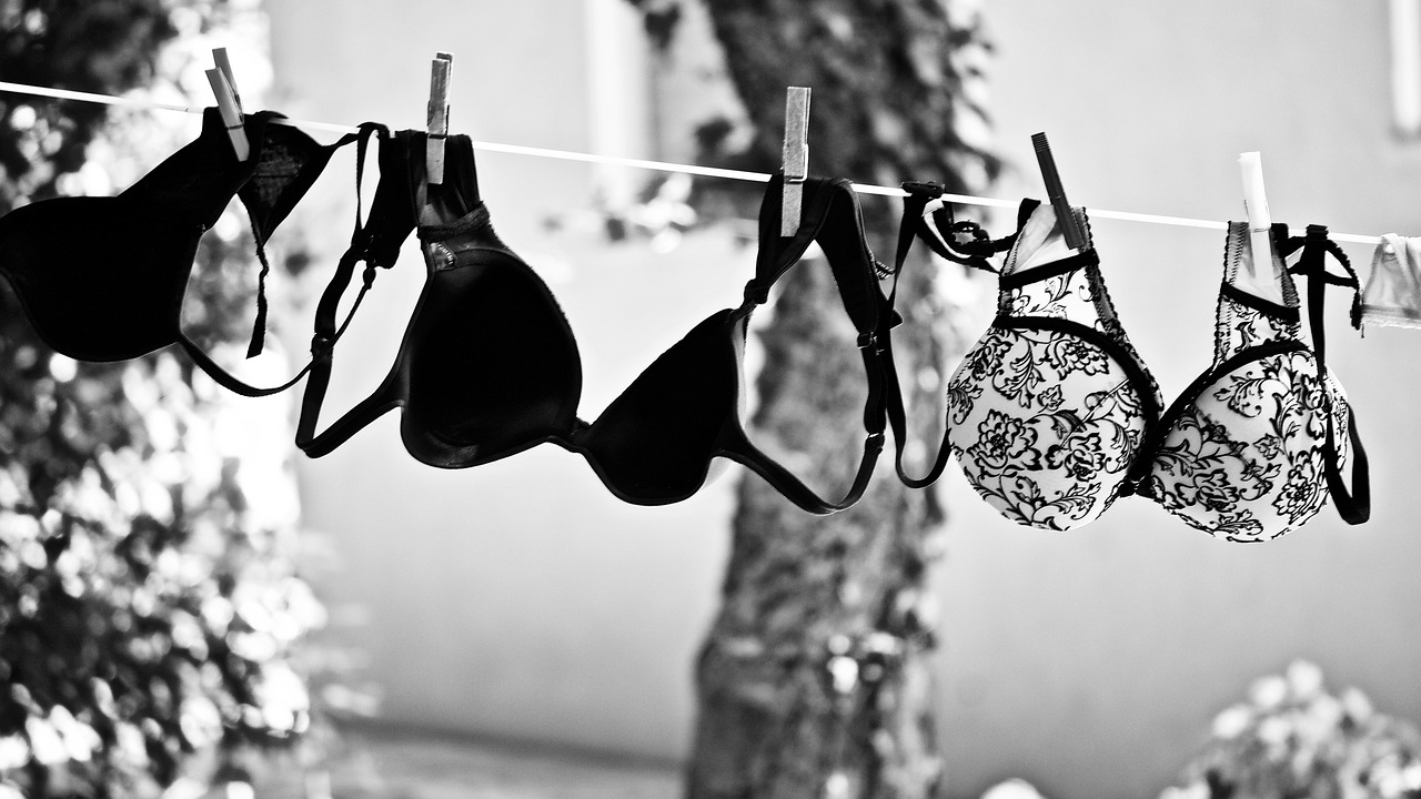 Bra Top Care and Maintenance: Extending the Lifespan of Your Favorites
