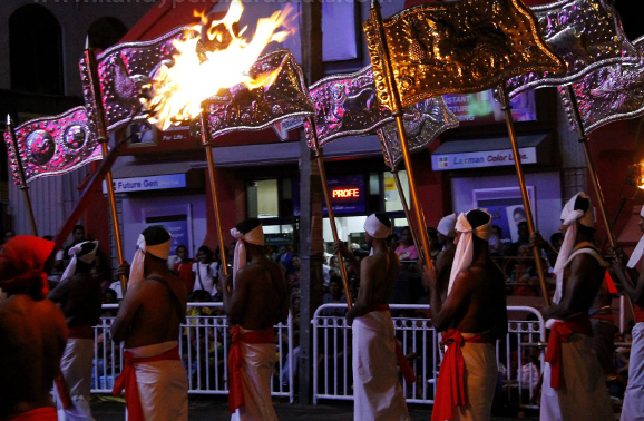 5 Ways to Make the Most of Kandy Festival in Sri Lanka