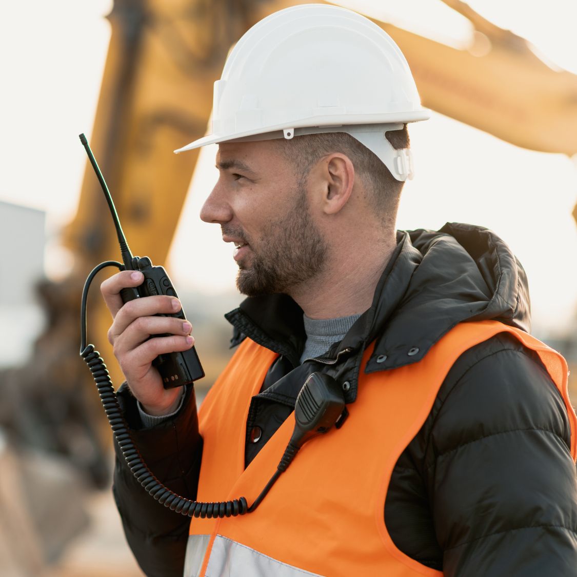 Reasons To Use Two-Way Radios on Construction Job Sites