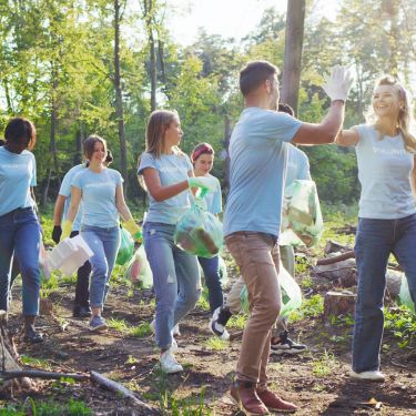 6 Steps to Setting Up a Community Cleanup