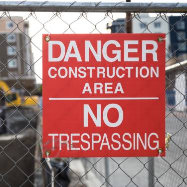 How To Prevent Trespassers on Construction Sites