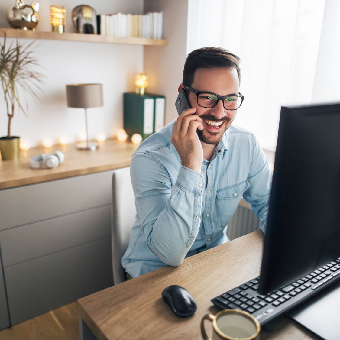 The Benefits of Creating a Comfortable Home Office