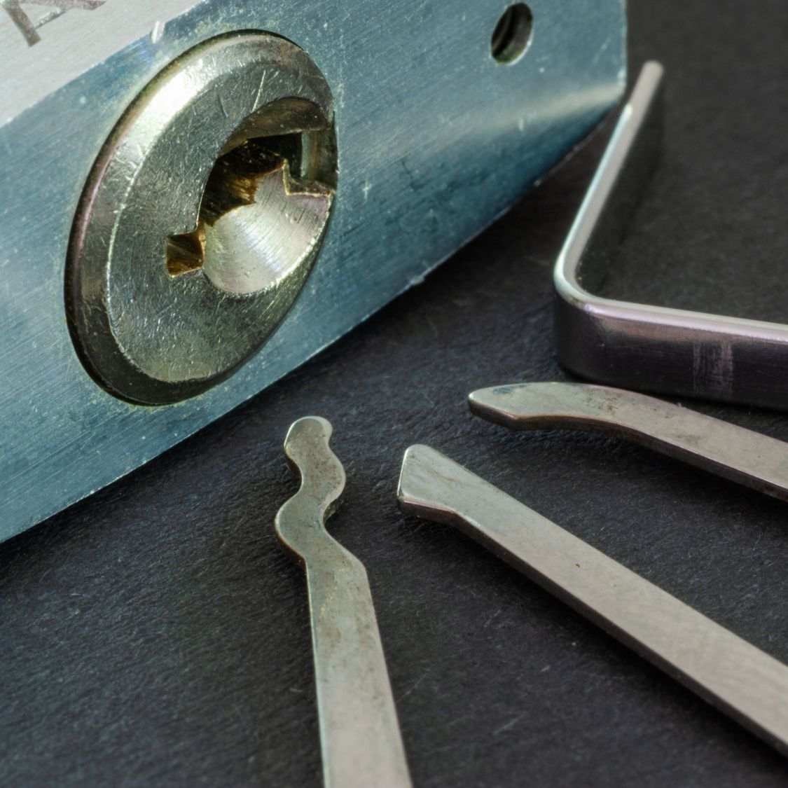 4 Common Mistakes To Avoid When Lockpicking