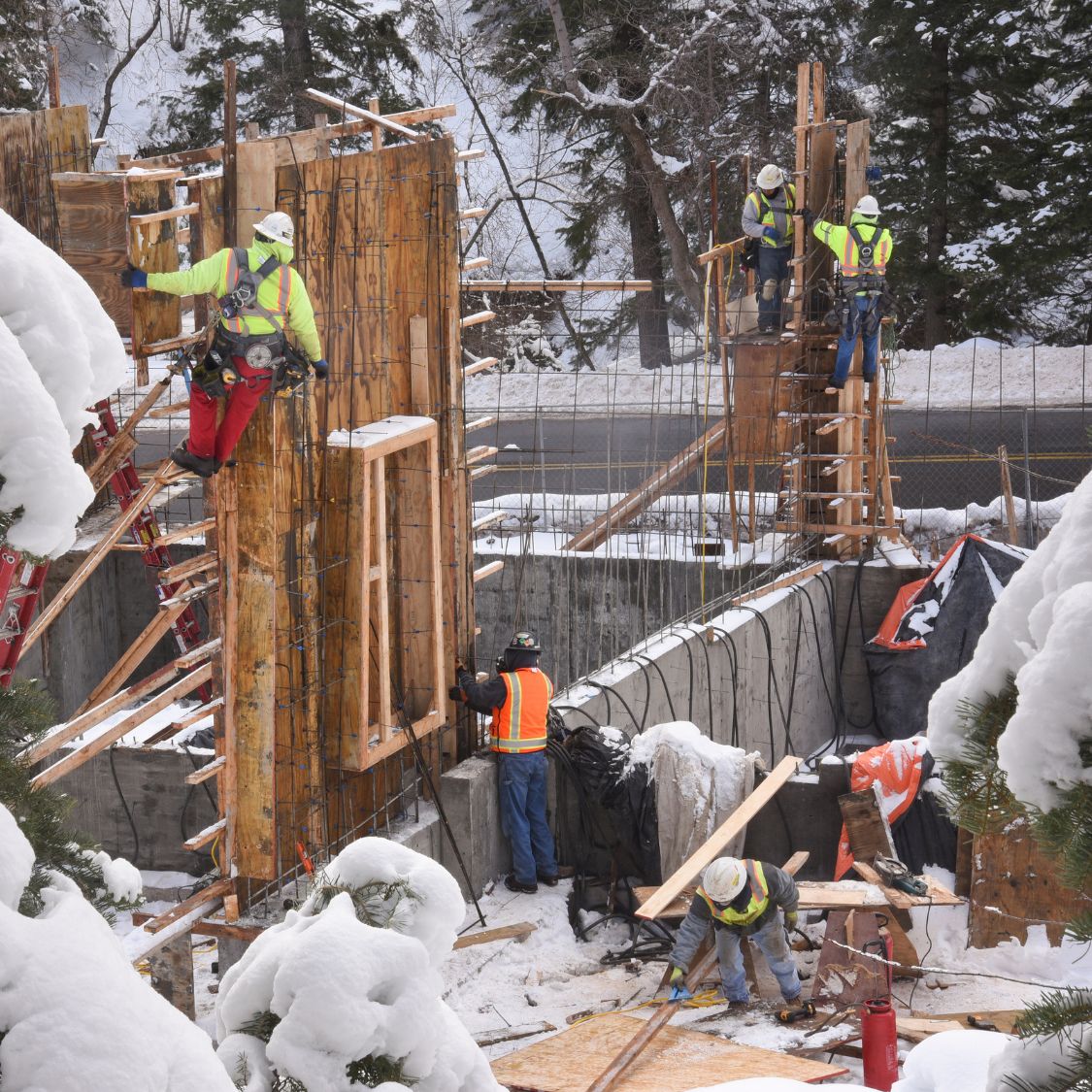 How To Keep Your Construction Site Safe During the Winter