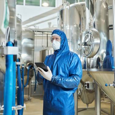 How To Respond to a Chemical Spill in a Warehouse