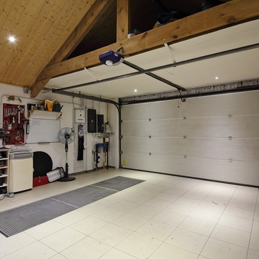 5 Ways To Improve the Functionality of Your Garage