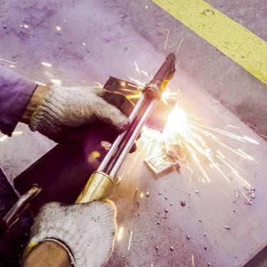 What To Know Before Using an Oxy-Fuel Torch