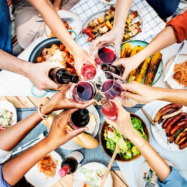 Simple Ways to Elevate Weekend BBQ Gatherings
