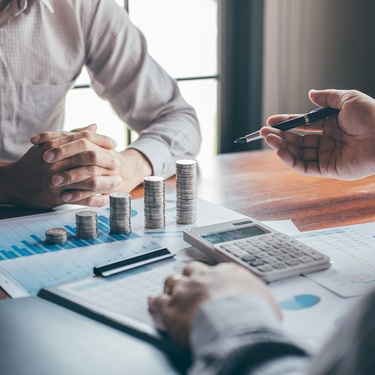 5 Reasons Why You Might Need a Wealth Management Advisor