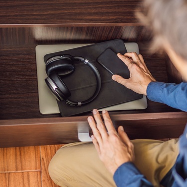 A Healing Timeline for Lowering Electronic Use