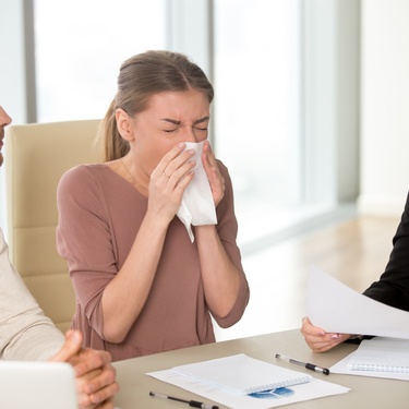 How To Manage Allergies While Working in an Office
