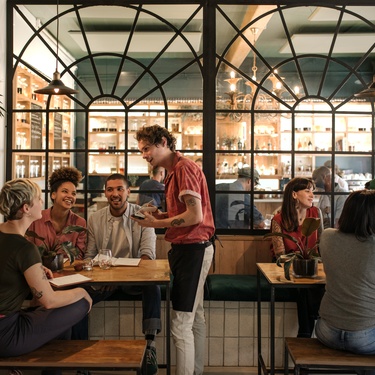 How To Improve Speed of Service in a Fast-Paced Restaurant