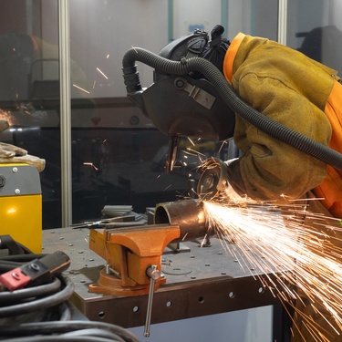 Why Reinforced Fabrics Are Critical for Tough Jobs