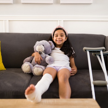 Tips for Helping Your Child Take Care of a Broken Bone