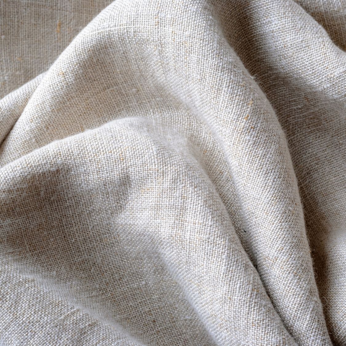 4 Ways Linen Upholstery Fabric Makes Life More Comfortable
