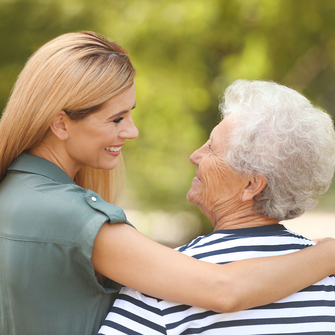 The Best Ways To Help Out an Aging Parent