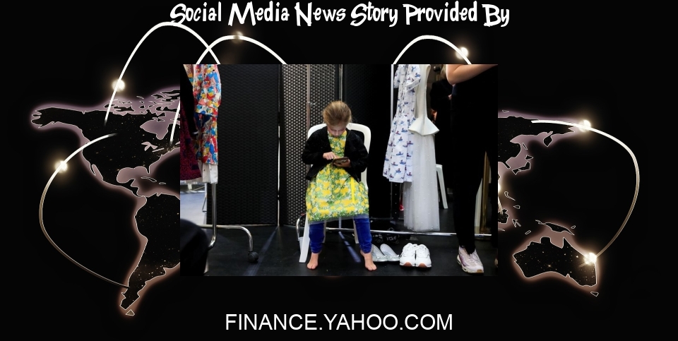Social Media News: France must curb child, teen use of smartphones, social media, says panel - Yahoo Finance