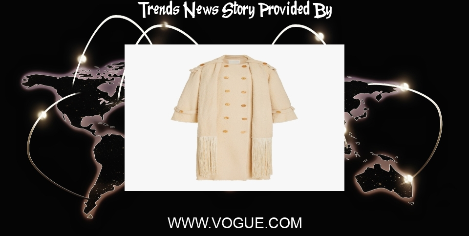 Trends News: The Top 7 Winter Coat Trends of 2022 to Try This Season - Vogue