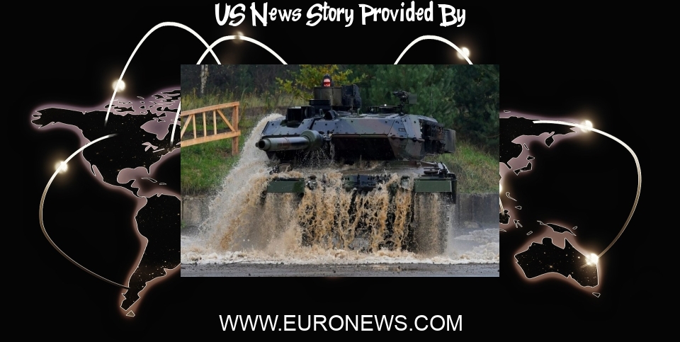US News: 'Punching fist of democracy': German and US tanks bound for Ukraine - Euronews
